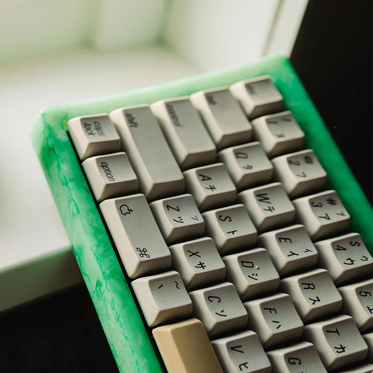 custom 100%/80%/60% key keyboard case brass aluminum cnc mechanical keyboard